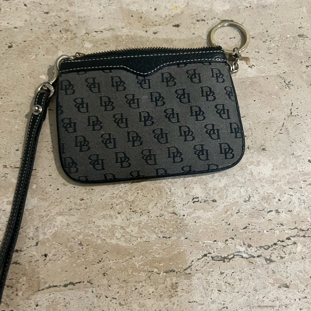 Dooney and Bourke Vintage Signature Wristlet